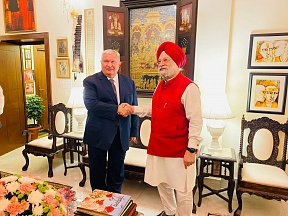 Rosneft Oil Company CEO Igor Sechin made a working visit to India Rosneft Oil Company CEO Igor Sechin made a working visit to India