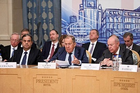 Foreign Minister Sergey Lavrov’s remarks at the ambassadorial roundtable discussion of settlement in Ukraine Foreign Minister Sergey Lavrov’s remarks at the ambassadorial roundtable discussion of settlement in Ukraine