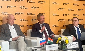 Посол России в Индии Д.Е.Алипов выступил на организованном ИА “Sputnik India” круглом столе по БРИКС Посол России в Индии Д.Е.Алипов выступил на организованном ИА “Sputnik India” круглом столе по БРИКС