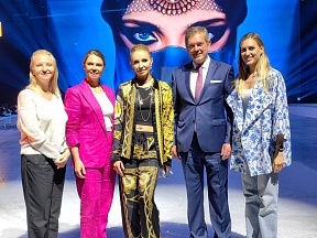 Ahmedabad hosted the premiere of the "Scheherazade — Ice Show" by Olympic champion Tatiana Navka Ahmedabad hosted the premiere of the "Scheherazade — Ice Show" by Olympic champion Tatiana Navka