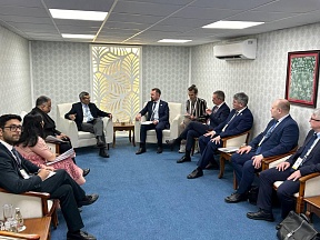 Russian Ambassador to India Denis Alipov, as a member of the Russian delegation, took part in the meeting with Rajesh Kumar Singh, Secretary, DPIIT, on the sidelines of the X Vibrant Gujarat Global Summit Russian Ambassador to India Denis Alipov, as a member of the Russian delegation, took part in the meeting with Rajesh Kumar Singh, Secretary, DPIIT, on the sidelines of the X Vibrant Gujarat Global Summit