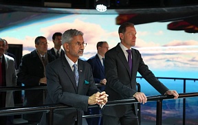 Russian Deputy Prime Minister — Minister of Industry and Trade Denis Manturov and Indian Minister of External Affairs Dr S Jaishankar discussed the development of trade and economic cooperation between Russia and India Russian Deputy Prime Minister — Minister of Industry and Trade Denis Manturov and Indian Minister of External Affairs Dr S Jaishankar discussed the development of trade and economic cooperation between Russia and India