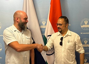Petr Sizov, Press Secretary, Russian Embassy in India, had a meeting with Sujoy Dhar, Group Editor, India Blooms Digital News Agency Petr Sizov, Press Secretary, Russian Embassy in India, had a meeting with Sujoy Dhar, Group Editor, India Blooms Digital News Agency
